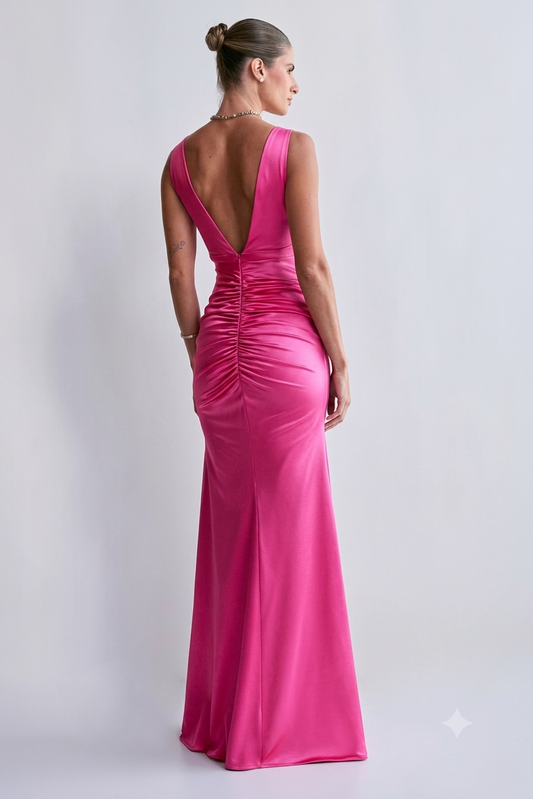 VESTIDO LONGO COM DECOTE V UNITY SEVEN