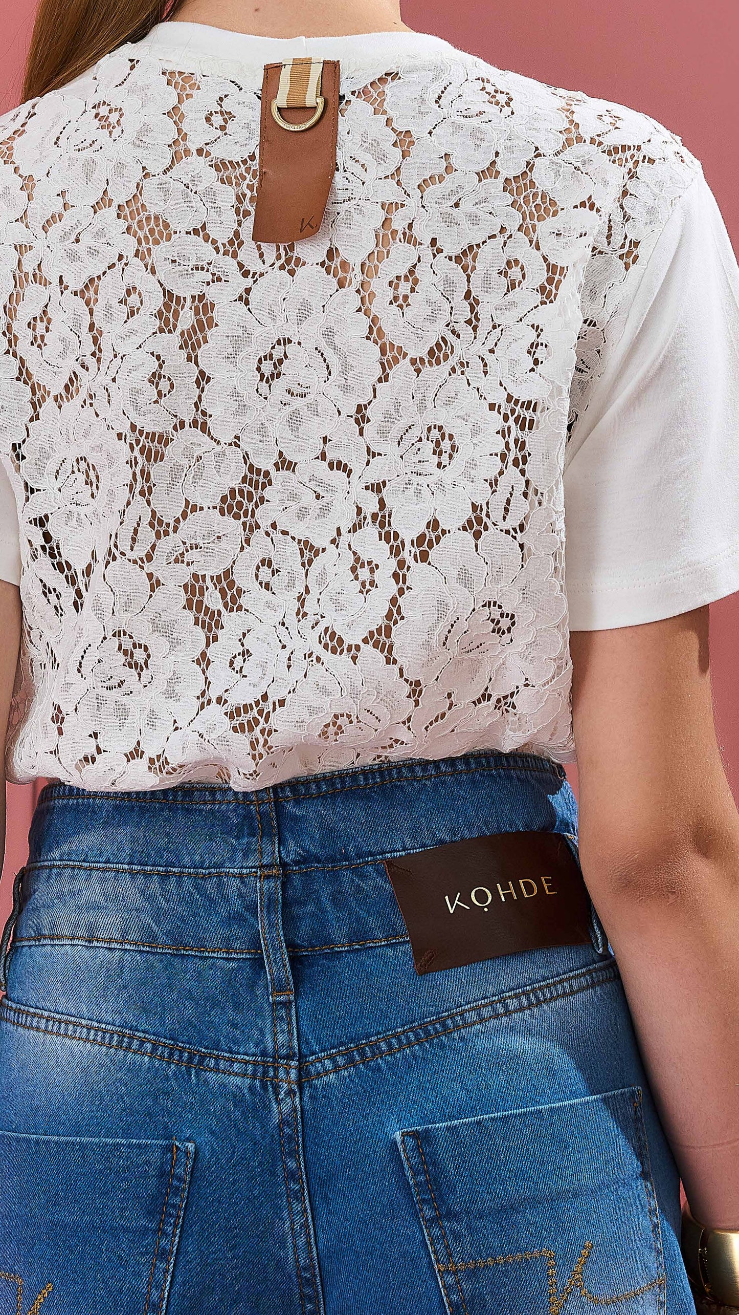 T-SHIRT COSTAS EM RENDA