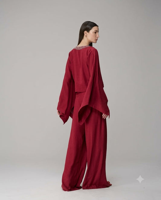 BATA ASSIMÉTRICA COM DECOTE PROFUNDO CAOS