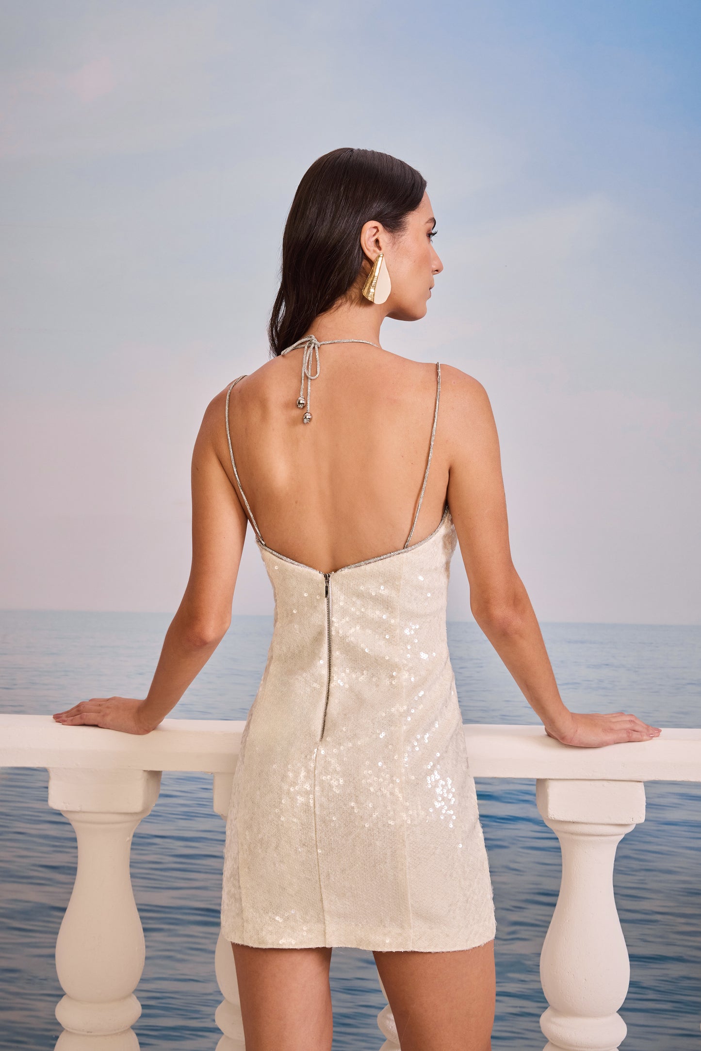 VESTIDO CURTO PAETE SKAZI