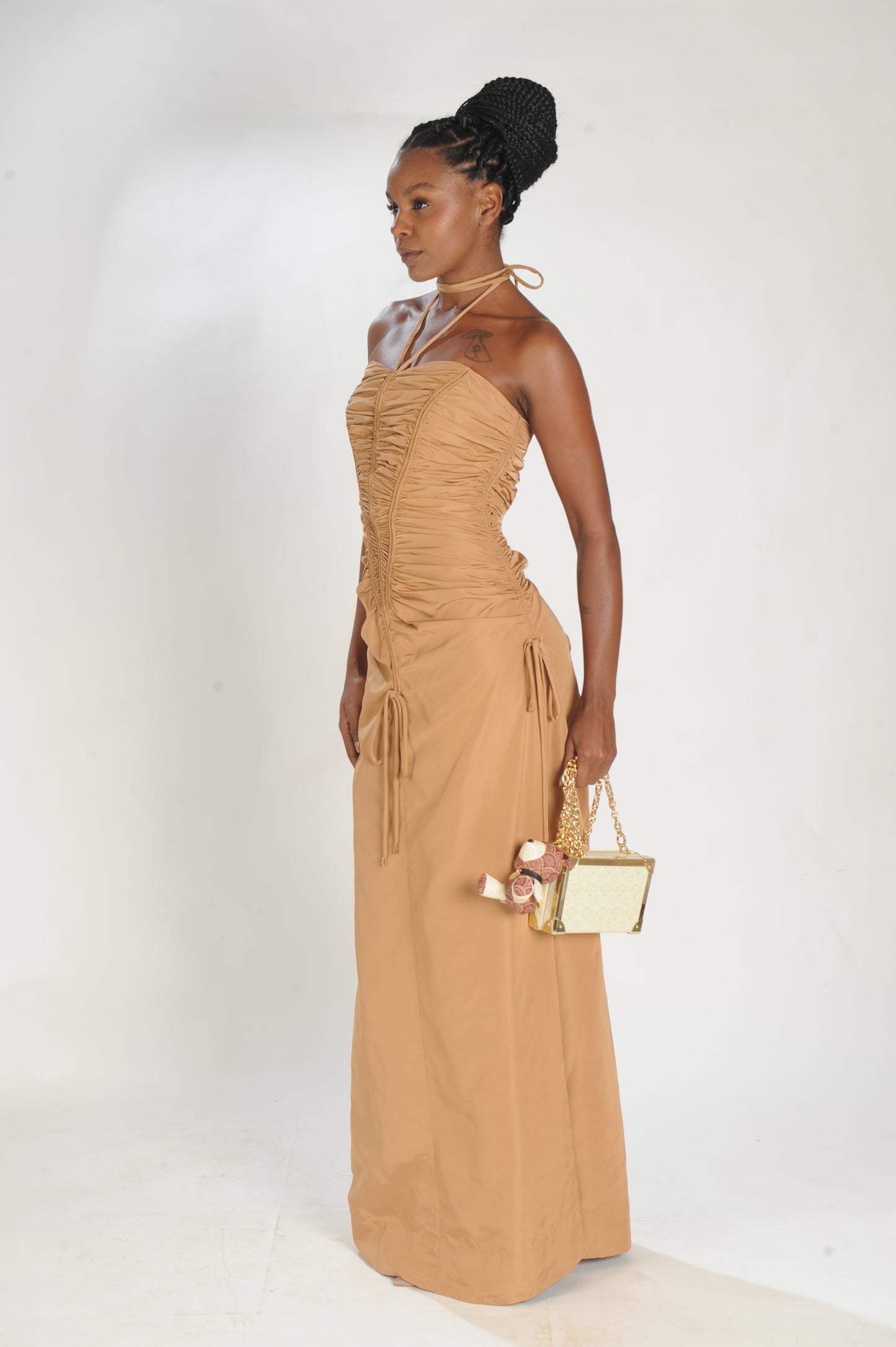 VESTIDO LONGO DE NYLON DRAPEADO CAOS