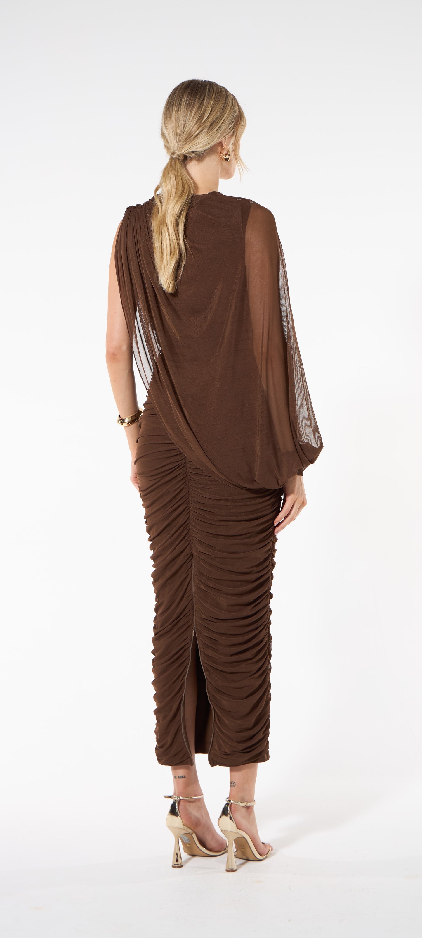 VESTIDO MIDI TULE MARROM CHOCO SKAZI