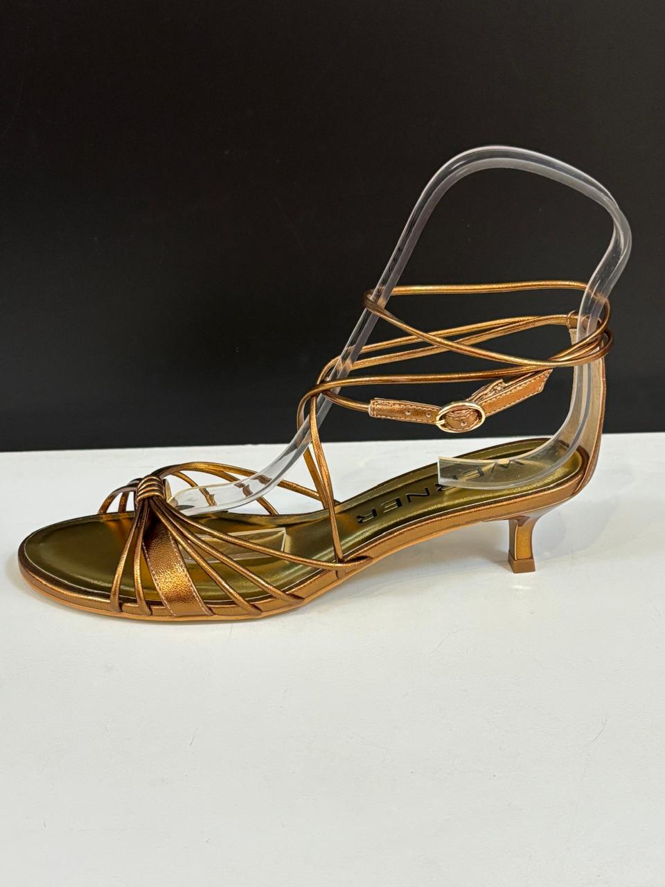 SAPATO FEMININO METALIZADA WERNER