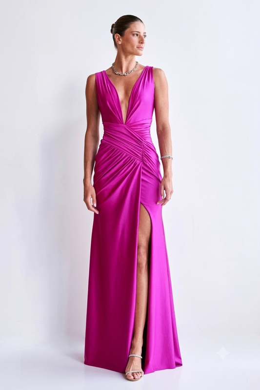 VESTIDO LONGO COM DECOTE UNITY SEVEN