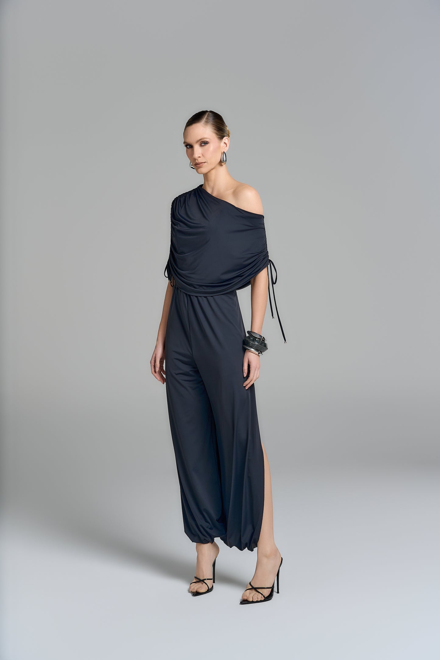 CONJUNTO MARIETA REGINA