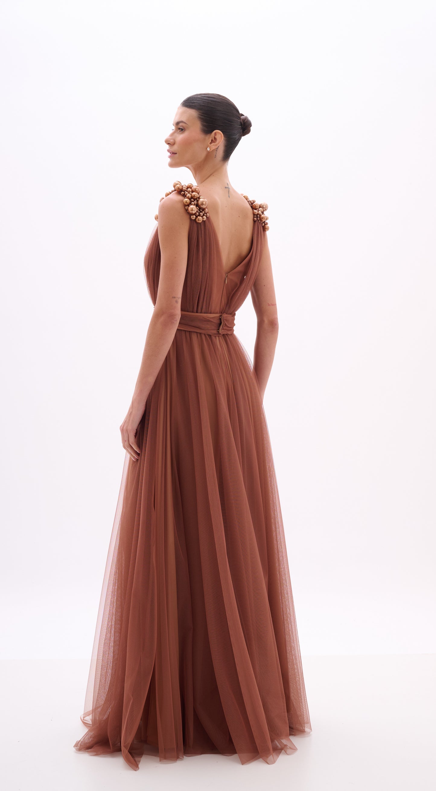 VESTIDO MOCHA MOUSSI ARTE SACRA