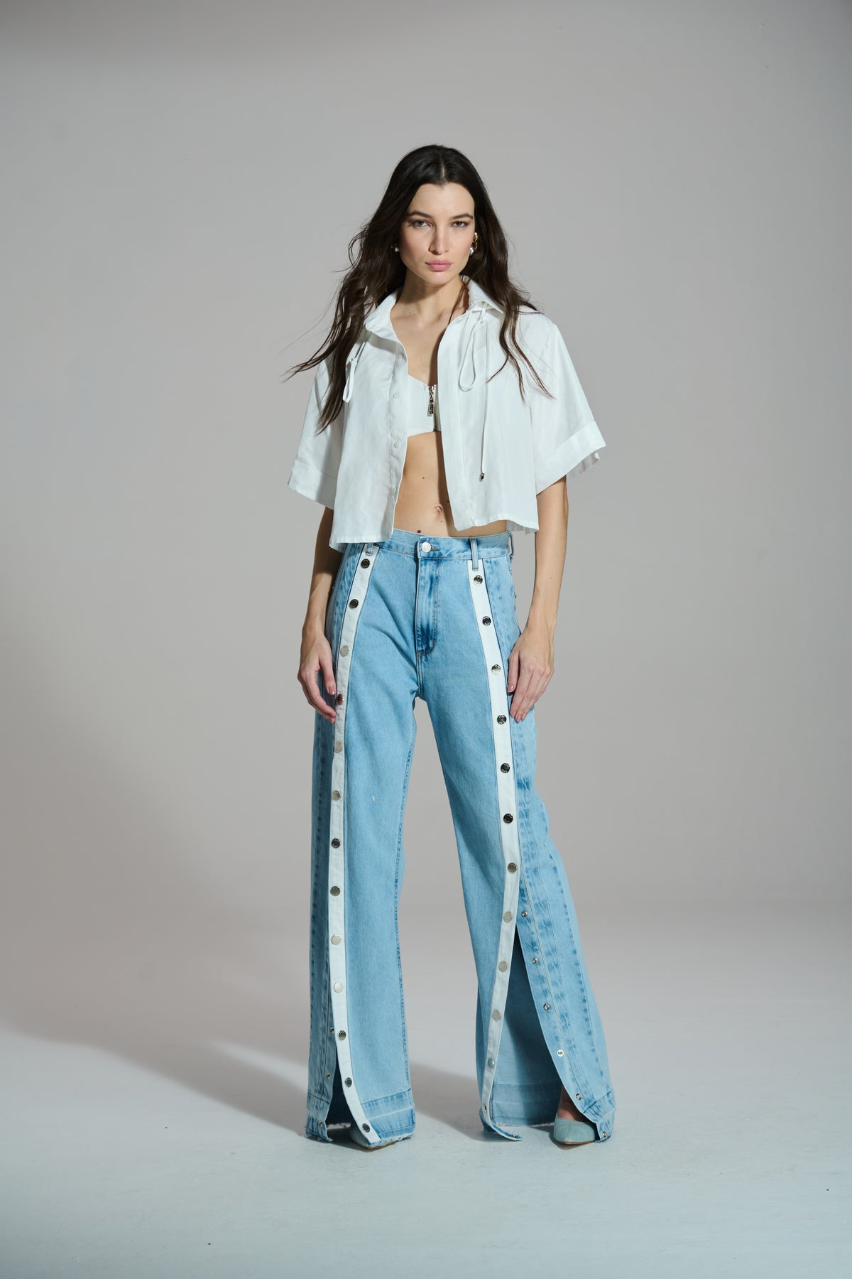 CALÇA COM ABERTURA E FAIXA NYLON CAOS