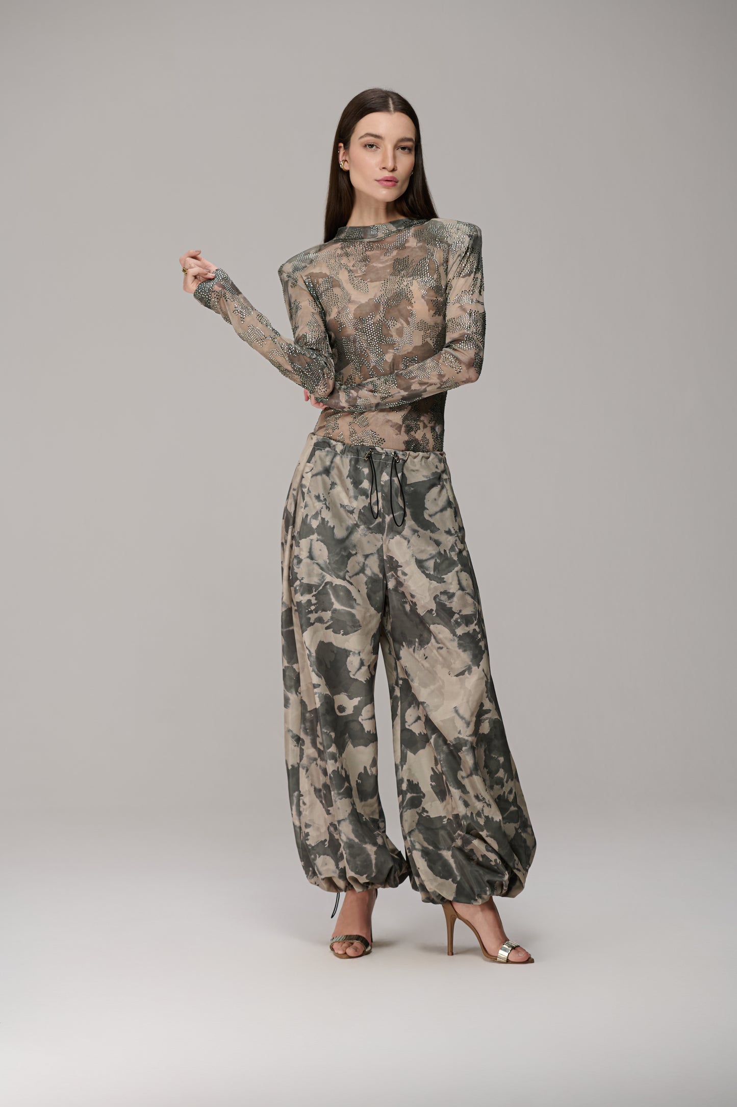 CALÇA REGULAGEM CAMOUFLAGE CAOS