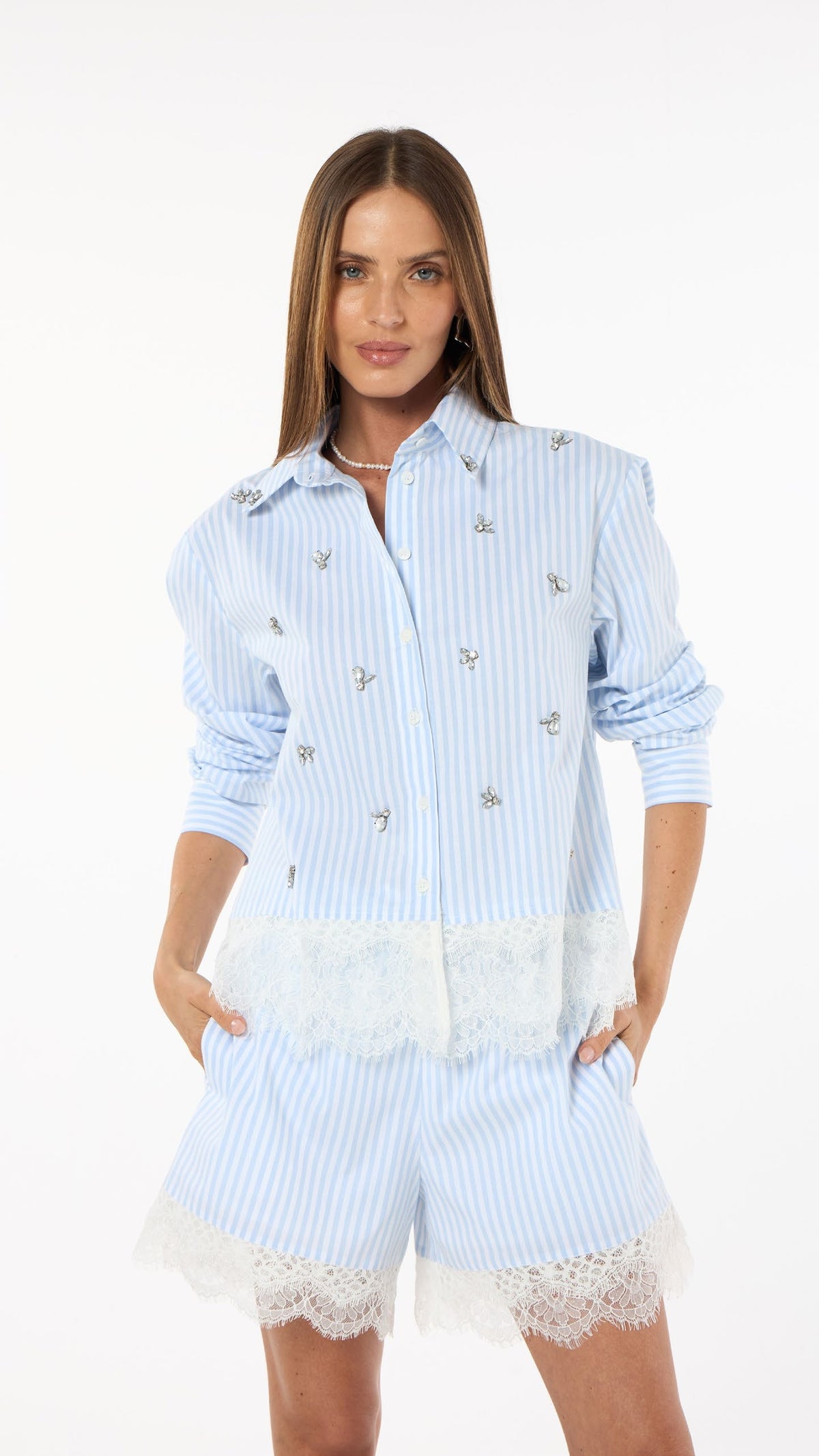 CONJUNTO CAMISA E SHORT LISTRAS SKAZI
