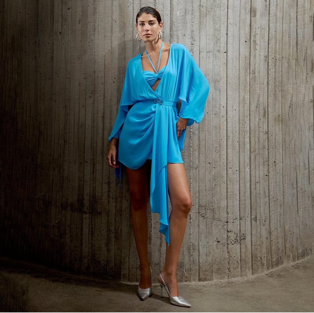 VESTIDO CURTO MANGA JAPONESA TUFI DUEK