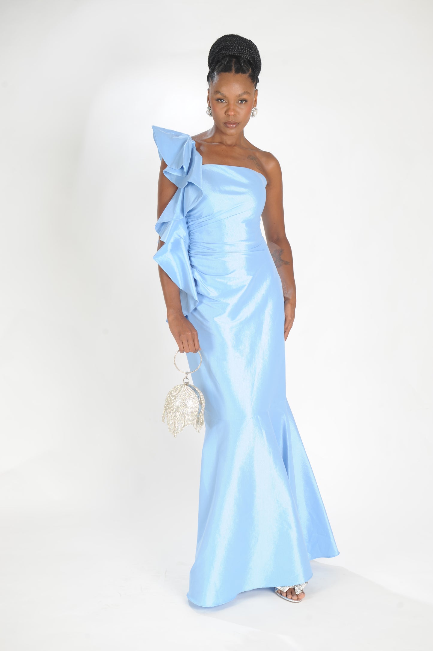 VESTIDO BABADO LATERAL LAMINE