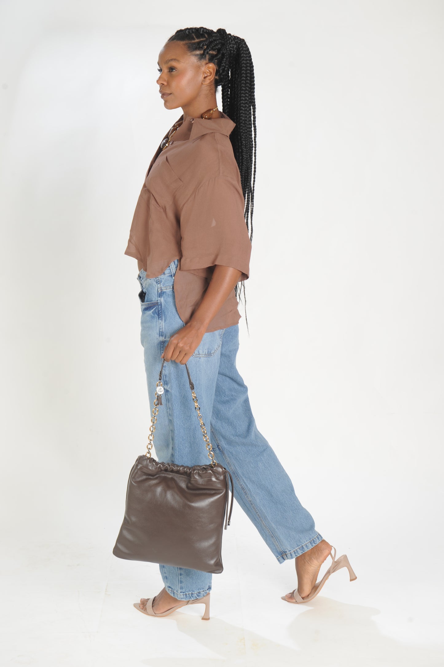 CAMISA QUADRADA UM BOLSO CAOS