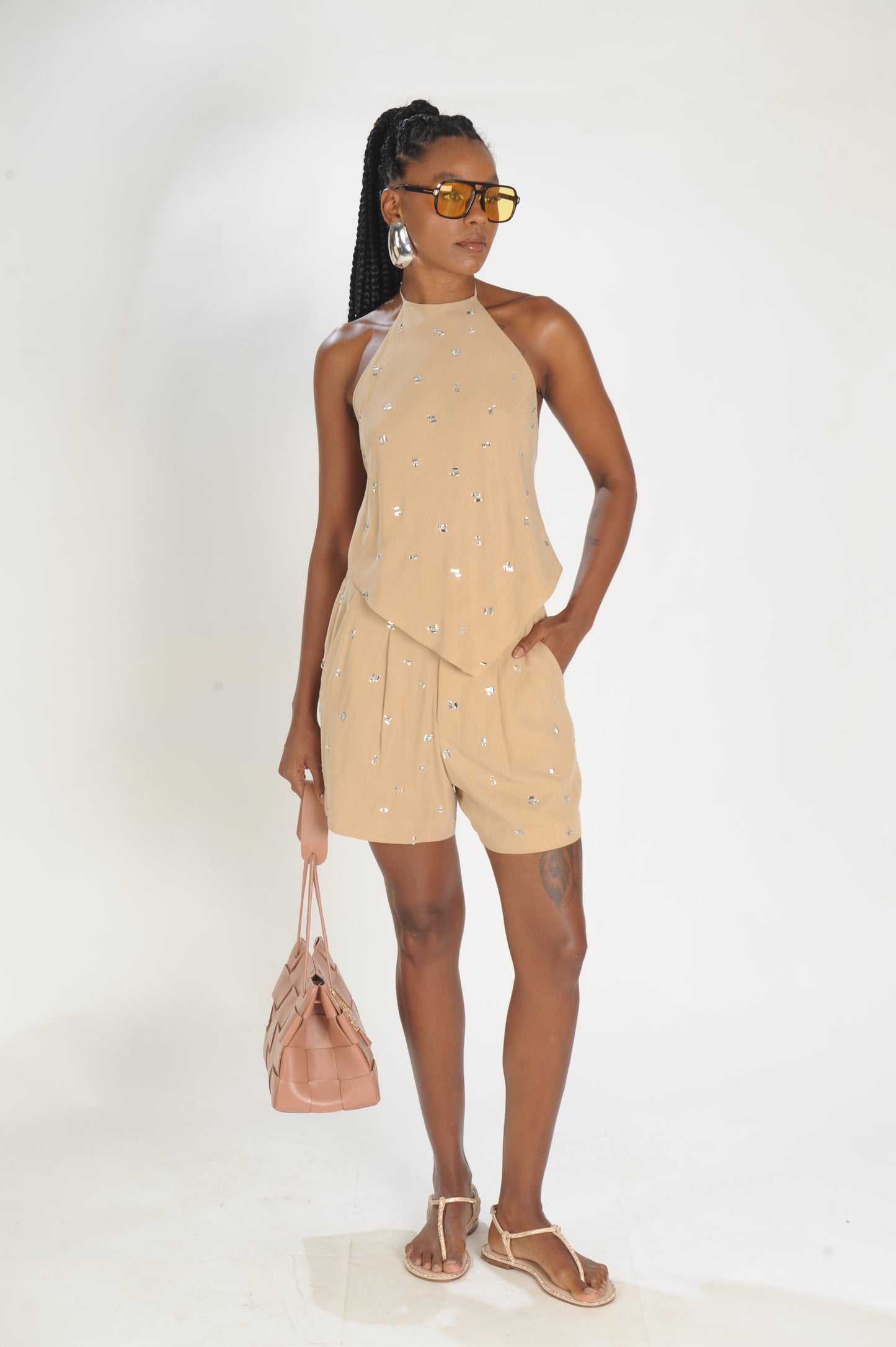 CONJUNTO BLUSA FRENTE ÚNICA E SHORT CAOS