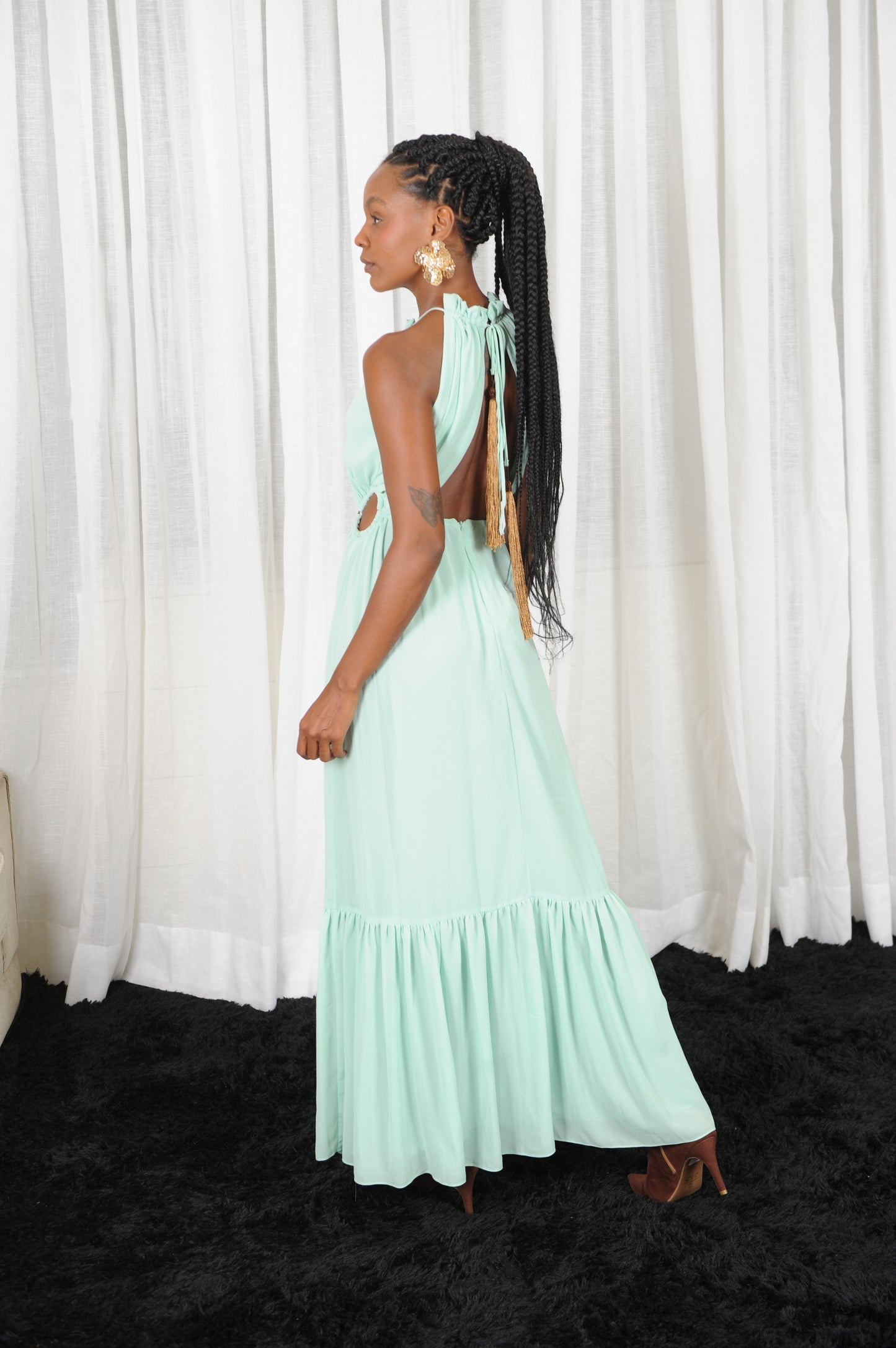 VESTIDO ARGOLAS LATERAIS ANNE FERNANDES