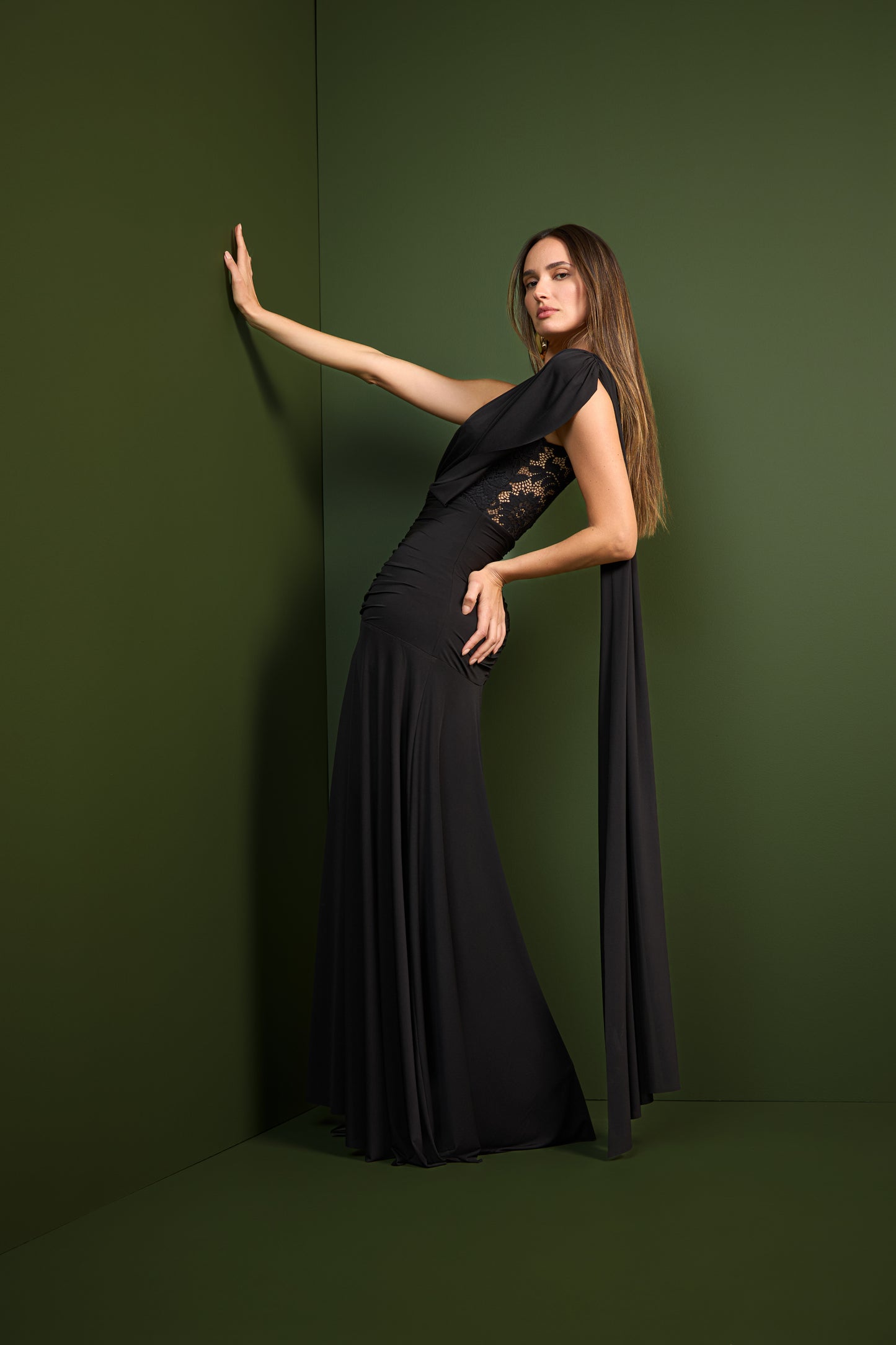 VESTIDO DRAPEADO DETALHE RENDA SKAZI