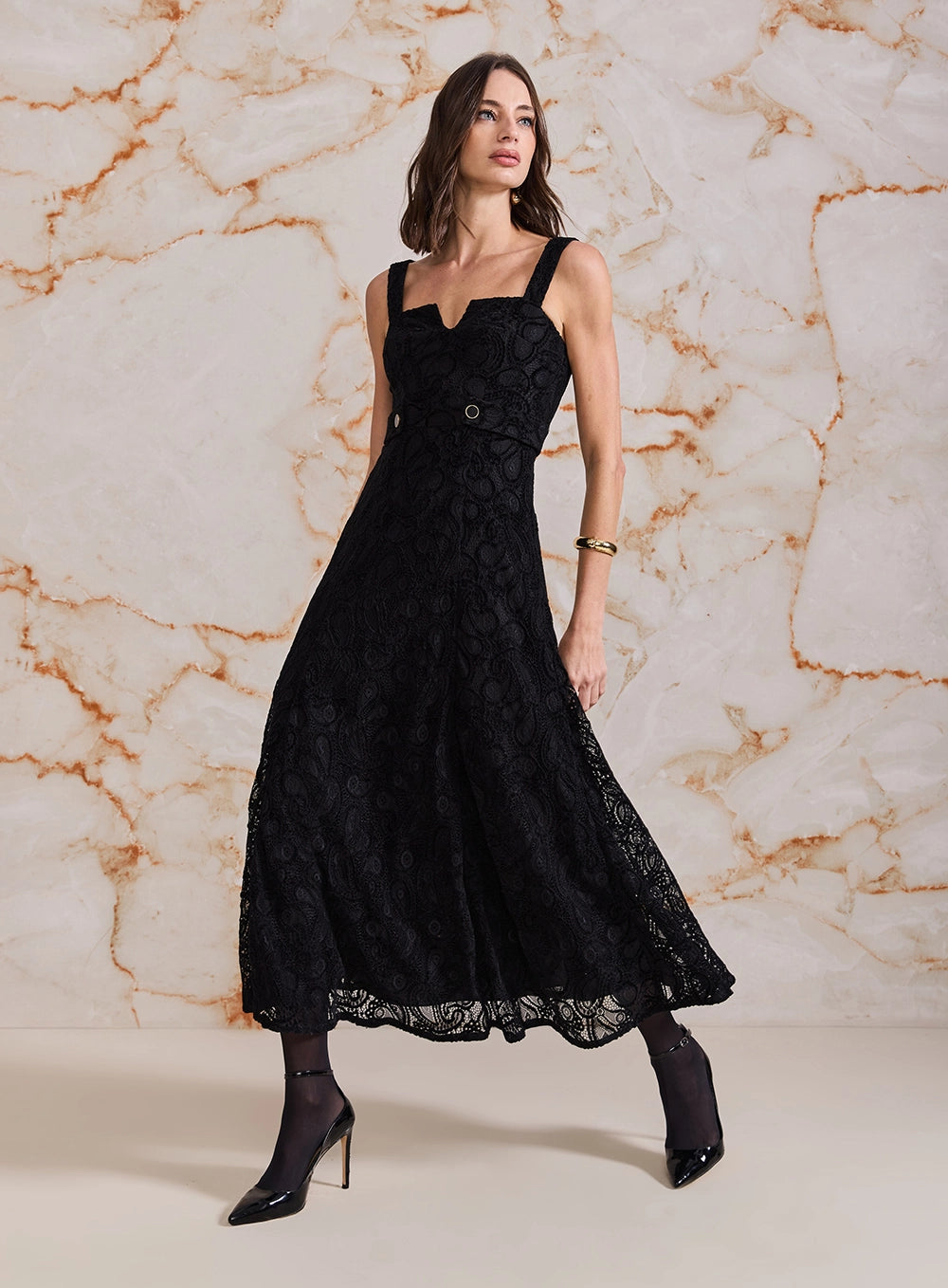 VESTIDO MIDI RENDA SKAZI