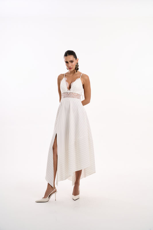 VESTIDO RISCA DE GIZ ASSIMÉTRICO RENDA KOHDE