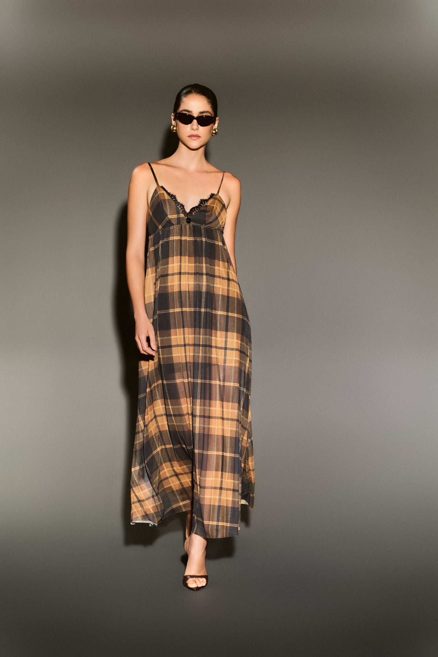 VESTIDO DRAPEADO EM TULE KOHDE