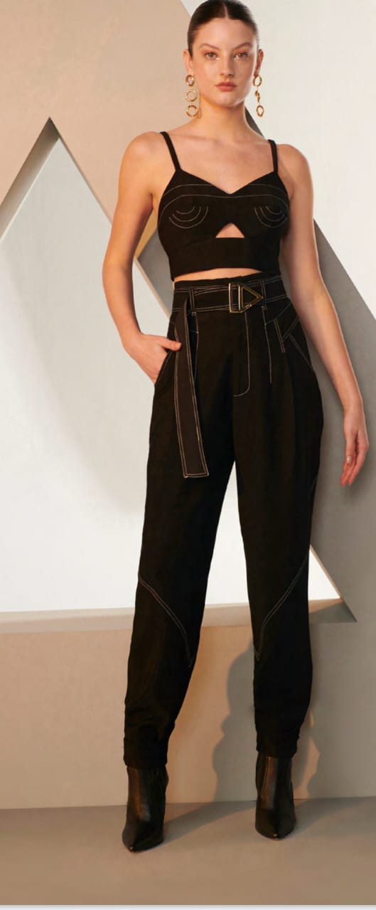 CONJUNTO TOP E CALÇA TD