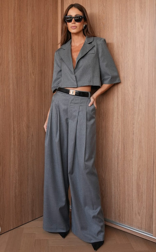 CONJUNTO BLAZER CURTO ANNE FERNANDES