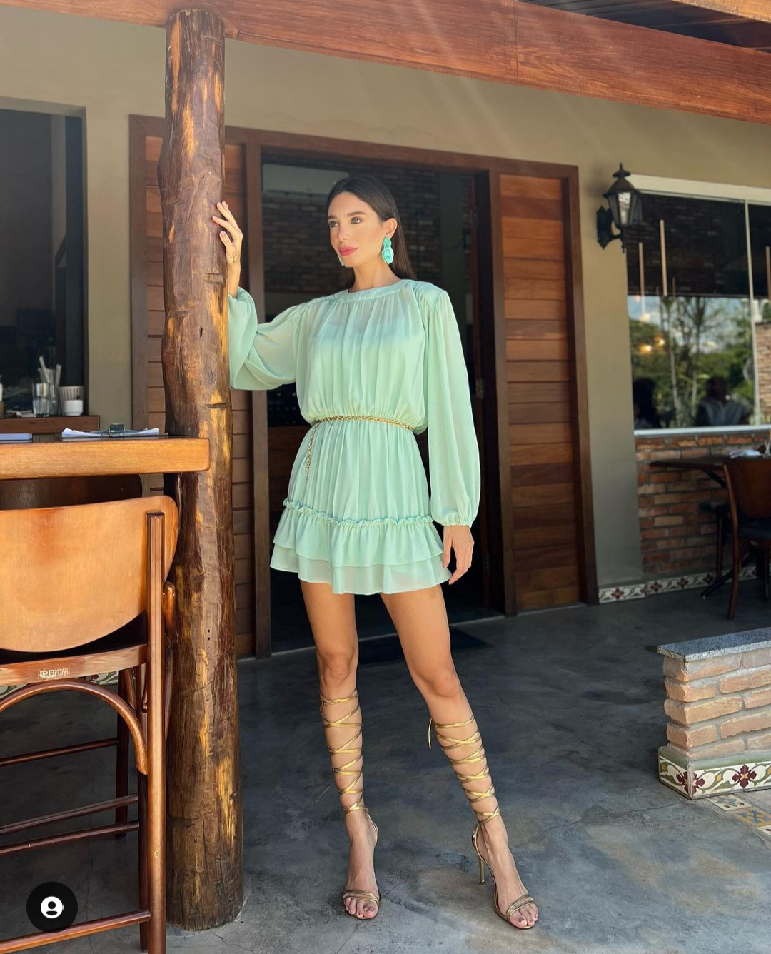 VESTIDO CURTO MANGA LONGA ANNE FERNANDES