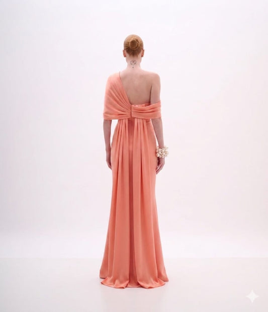 VESTIDO LONGO CAPA TARQUINADA CREPE VITORIA LIGHT CORAL ARTE SACRA